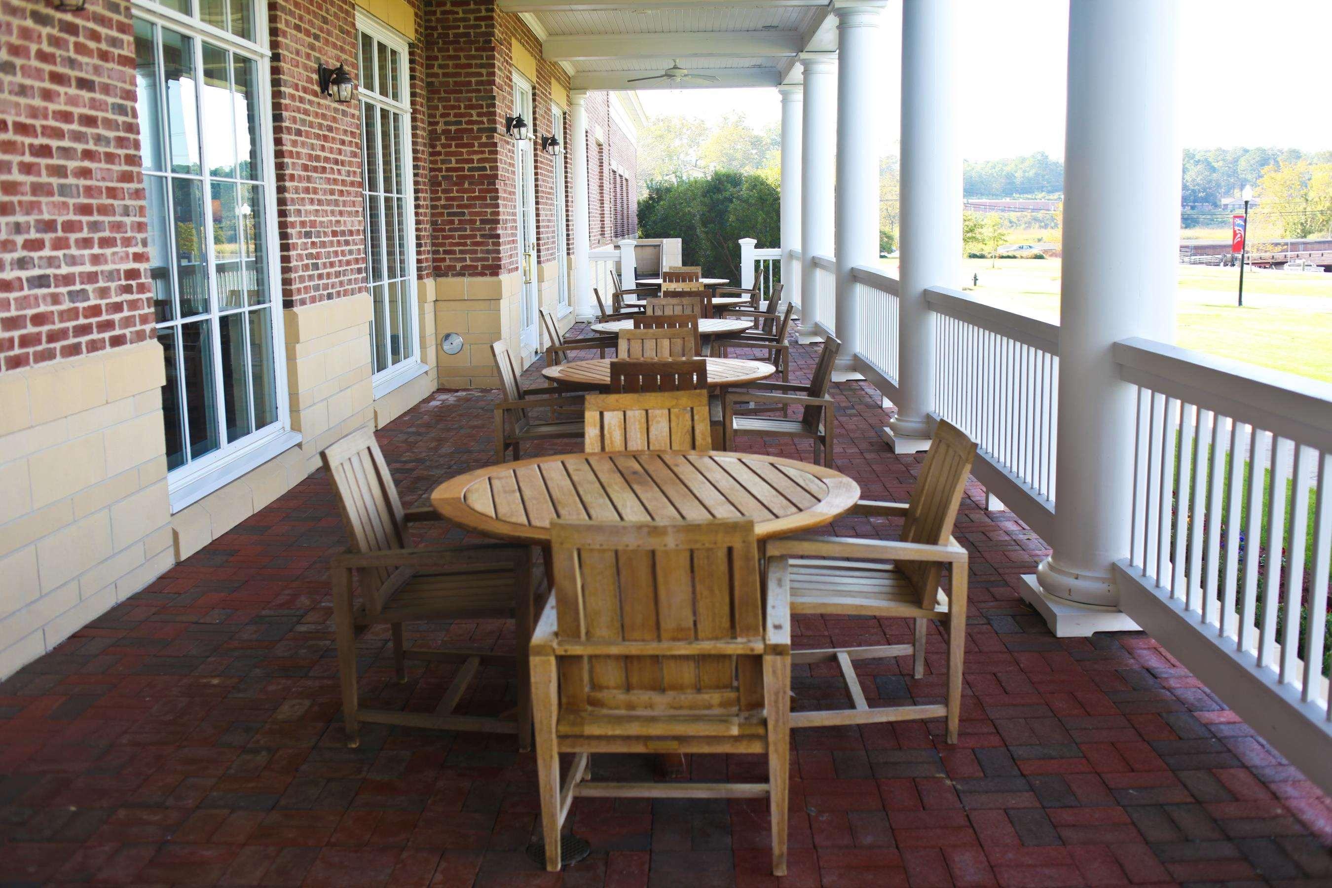 Hilton Garden Inn Suffolk Riverfront Экстерьер фото